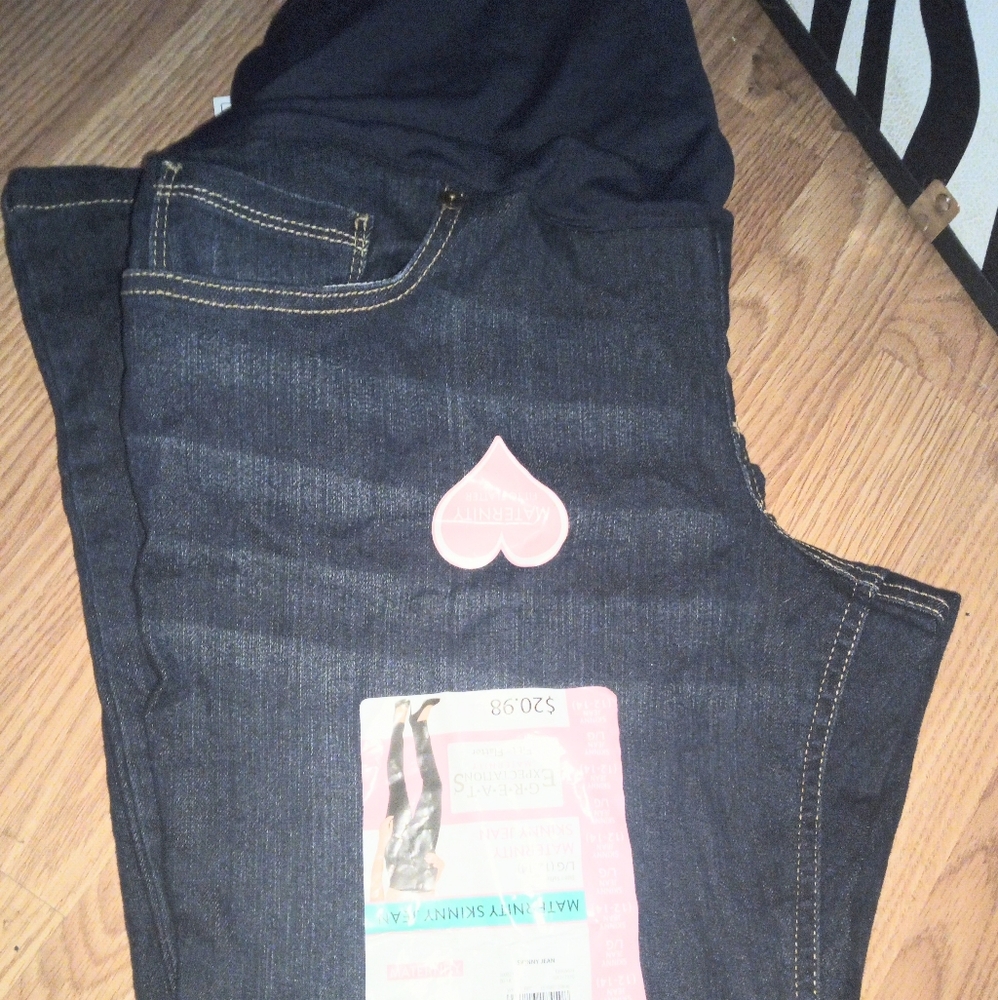 Womens Maternity skinny jeans